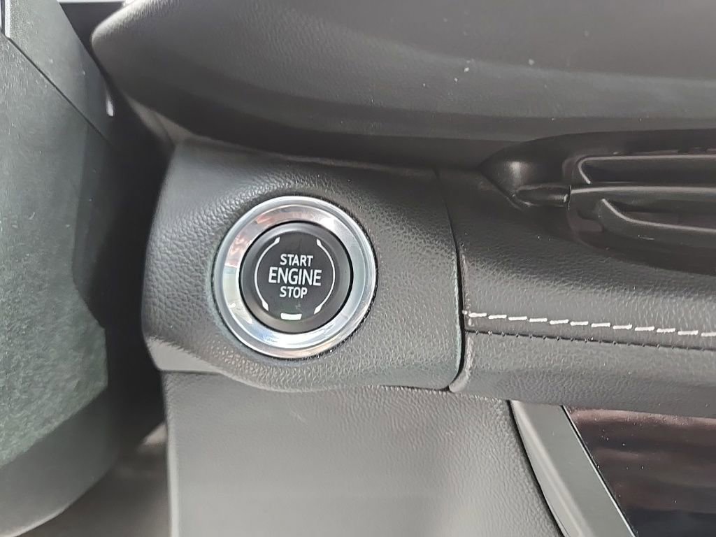 Used 2023 Buick Envision Preferred image 34