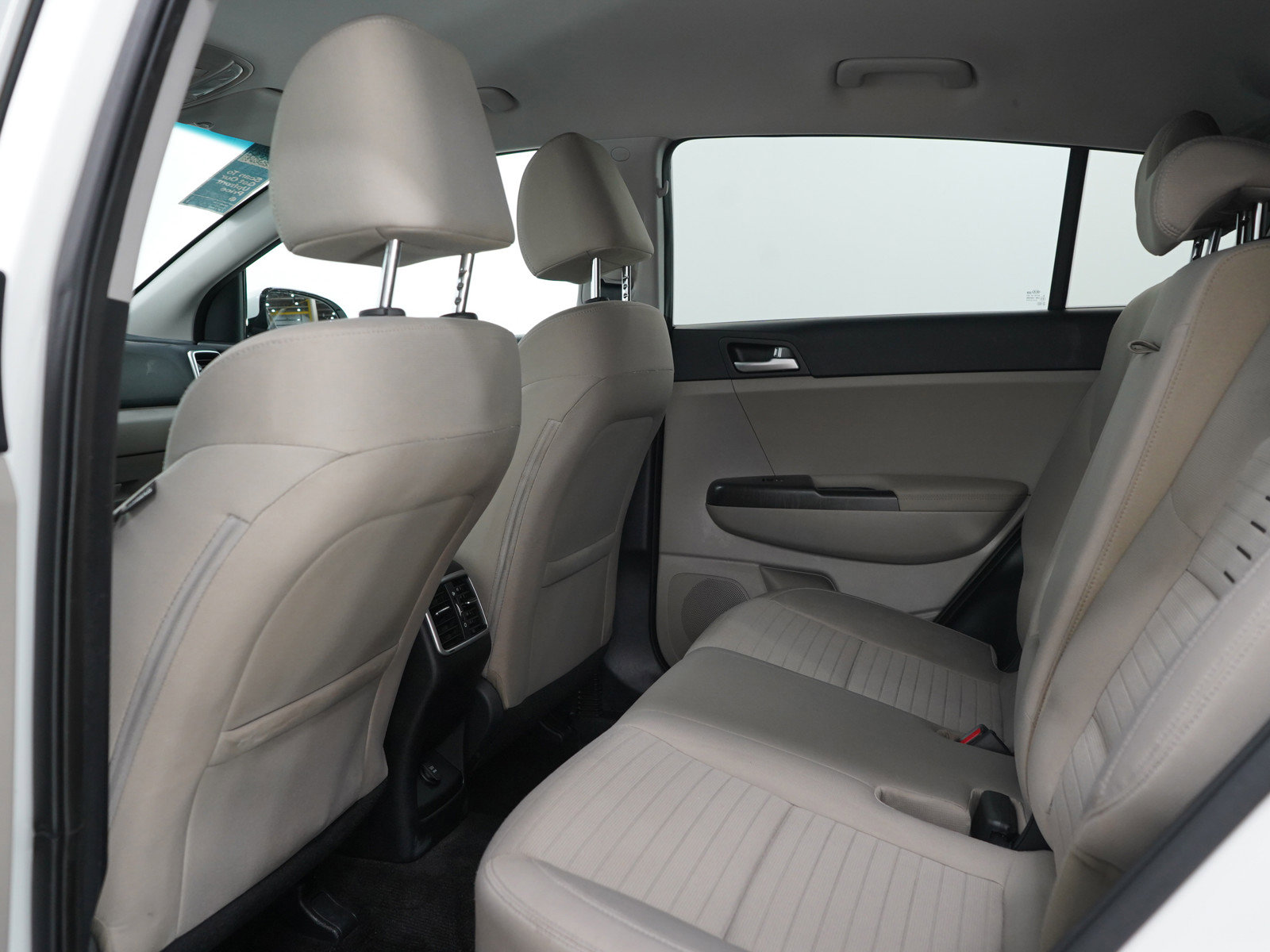 Used 2020 Kia Sportage LX w/ LX Popular Package AWD/4WD image 19