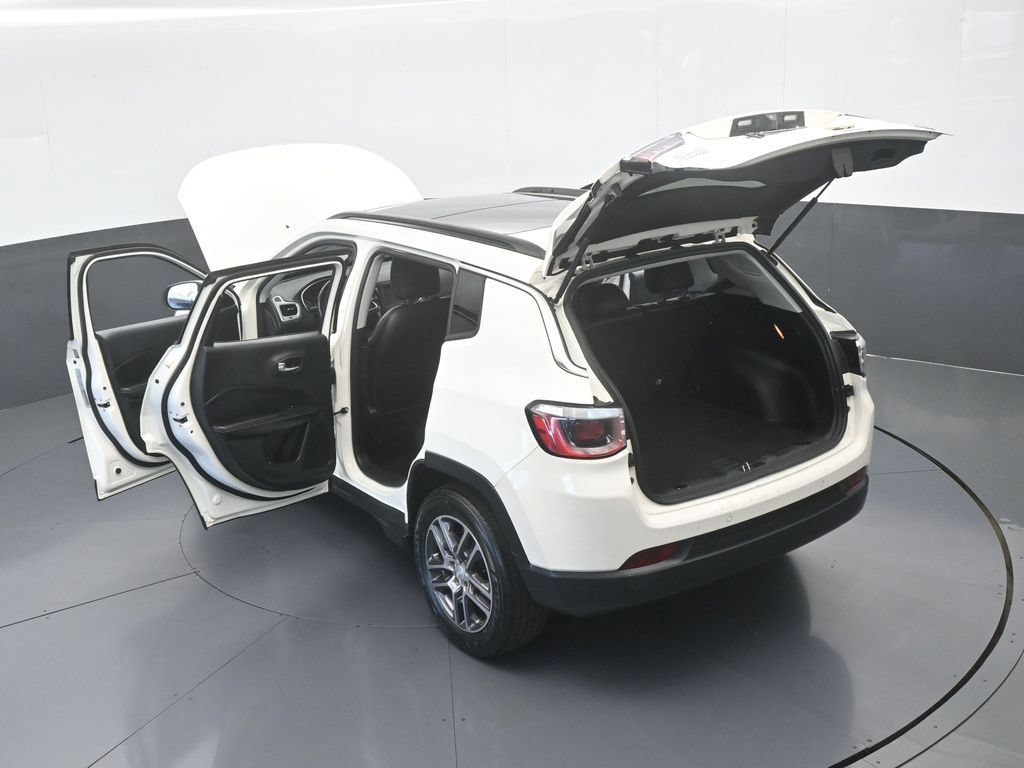 Used 2020 Jeep Compass Latitude FWD image 66