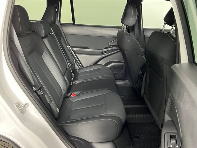 New 2026 Jeep Cherokee Laredo AWD/4WD image 28