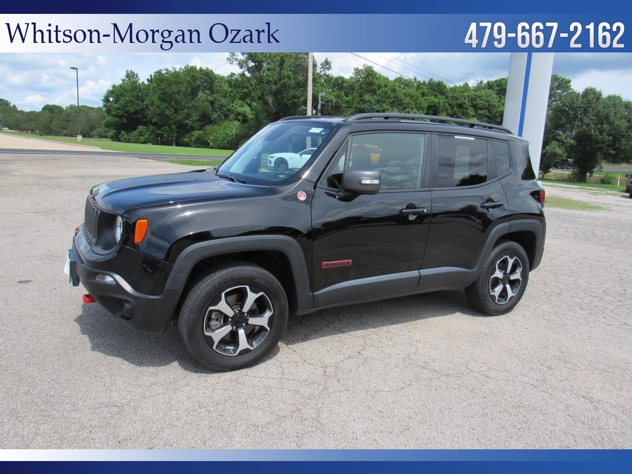 Used 2019 Jeep Renegade Trailhawk w/ UConnect 8.4 Nav Group AWD/4WD image 5