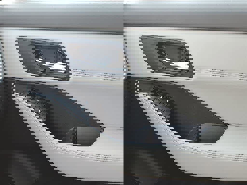 Certified 2023 Nissan Rogue SV w/ SV Premium B Package image 19