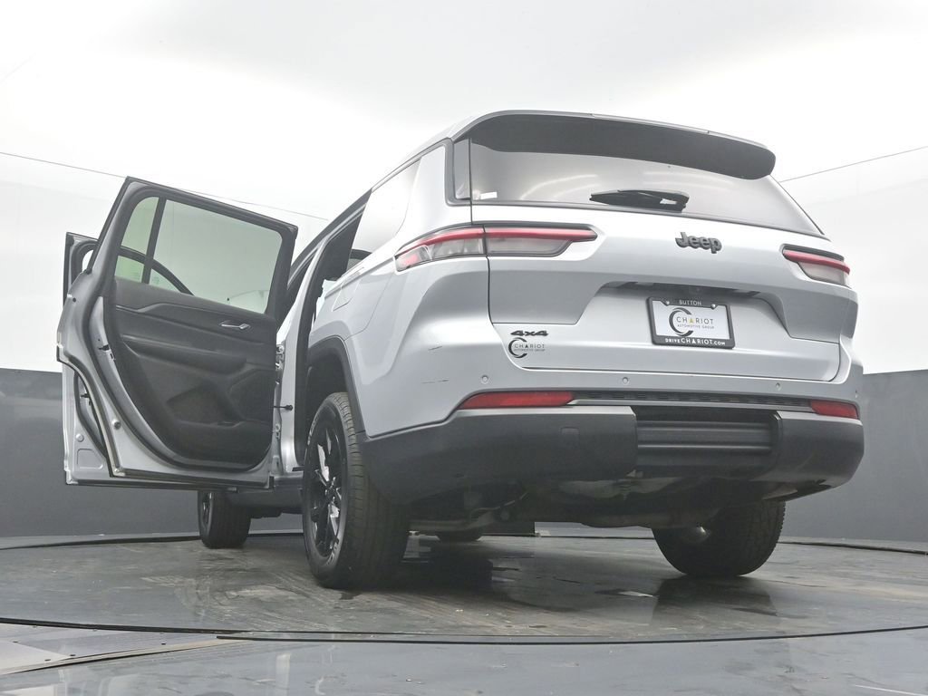 Used 2024 Jeep Grand Cherokee L Laredo image 62