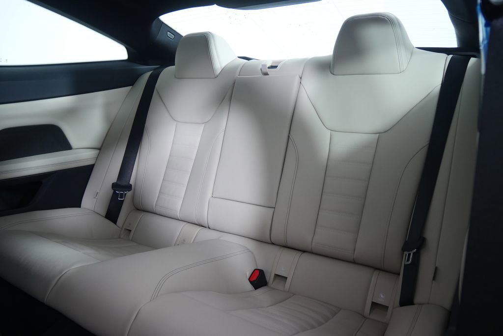 New 2026 BMW 430i Coupe image 13