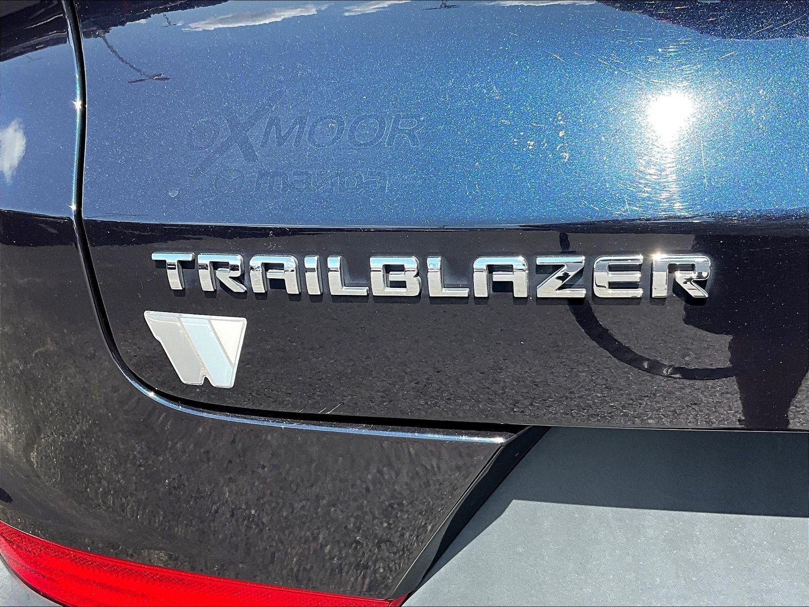 Used 2021 Chevrolet TrailBlazer LS FWD image 23
