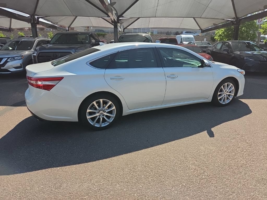 Used 2014 Toyota Avalon Limited FWD image 33
