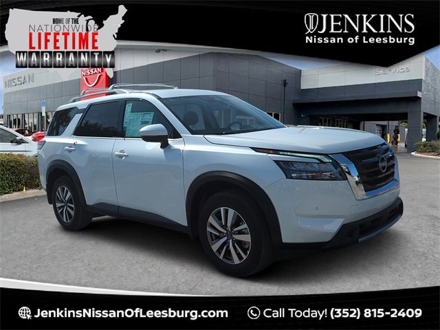 New 2025 Nissan Pathfinder SL