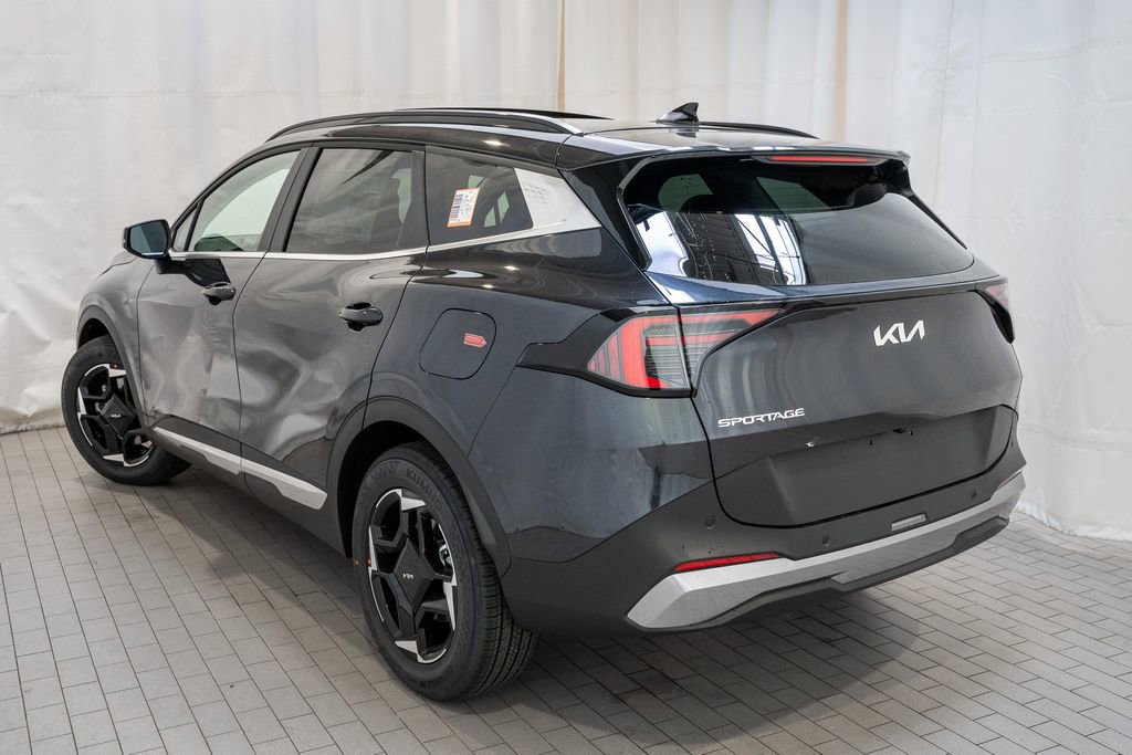New 2026 Kia Sportage EX image 4
