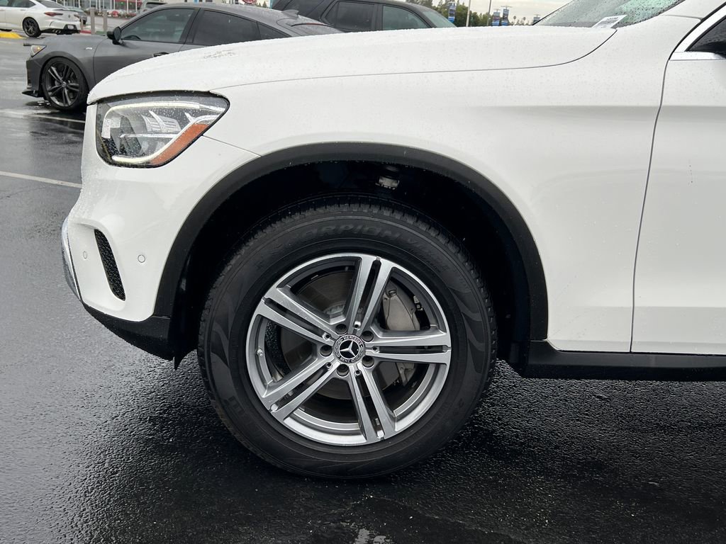 Used 2022 Mercedes-Benz GLC 300 image 5