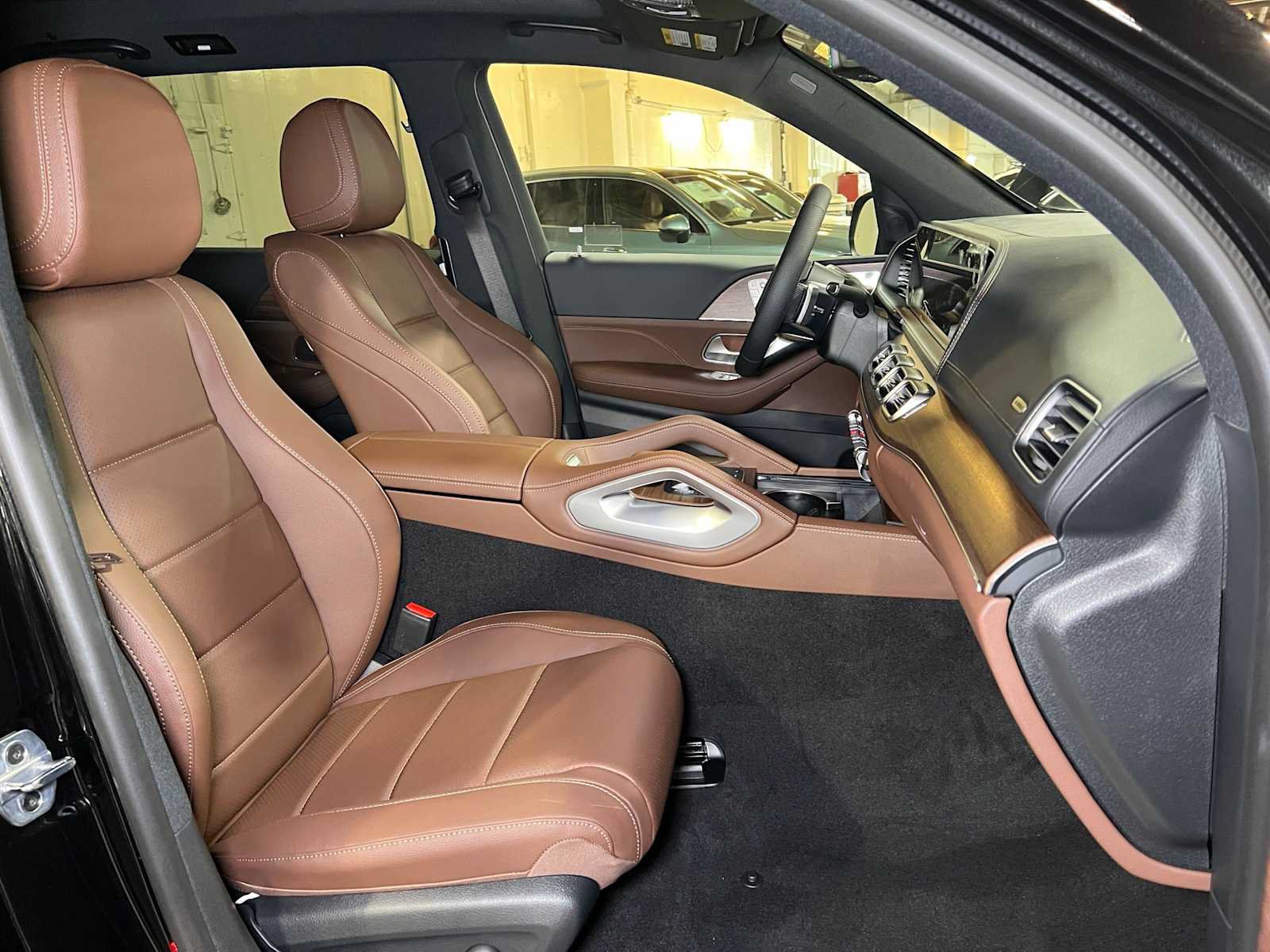 New 2026 Mercedes-Benz GLS 450 4MATIC image 12