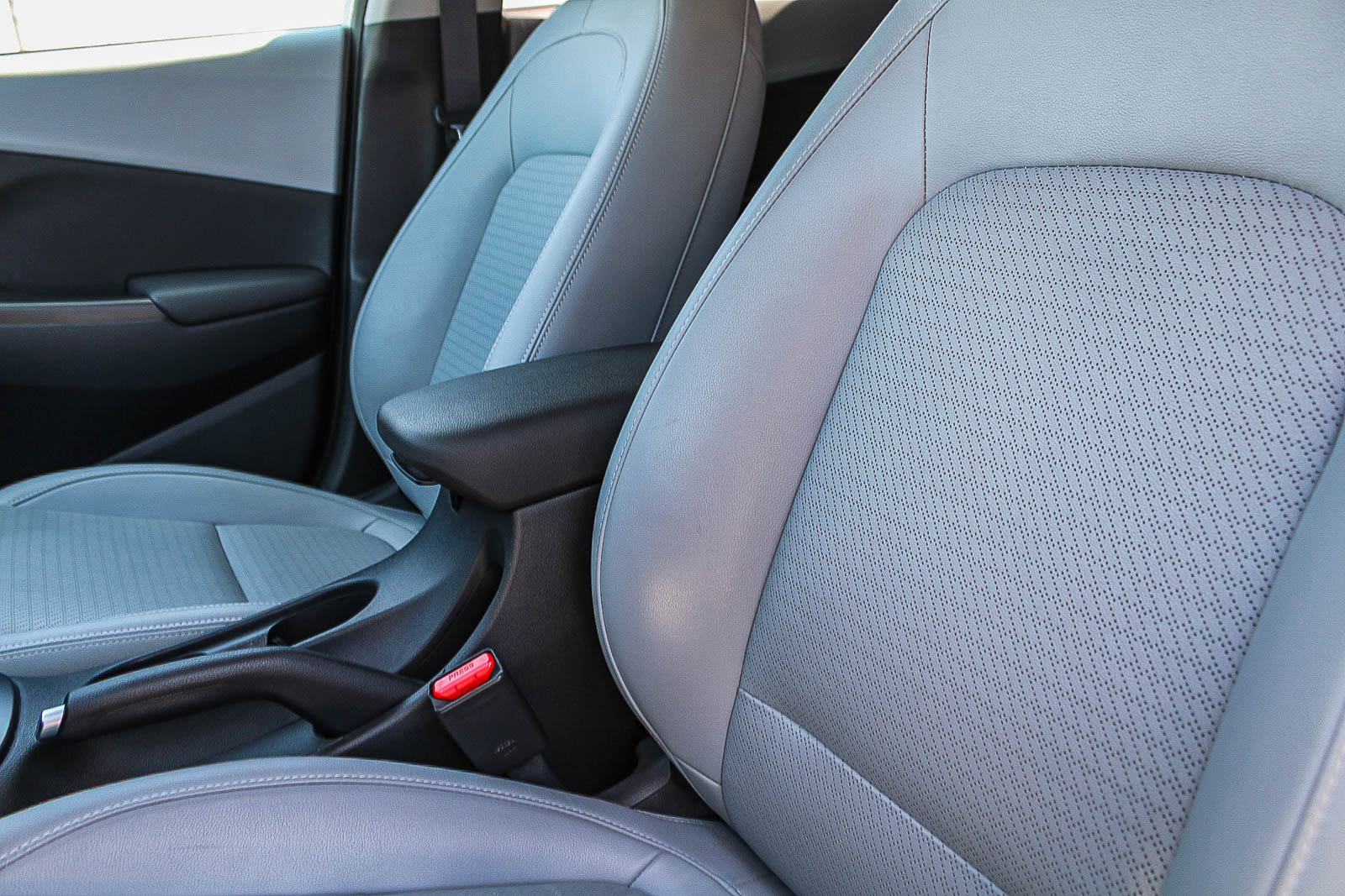 Used 2019 Hyundai Kona Limited FWD image 24