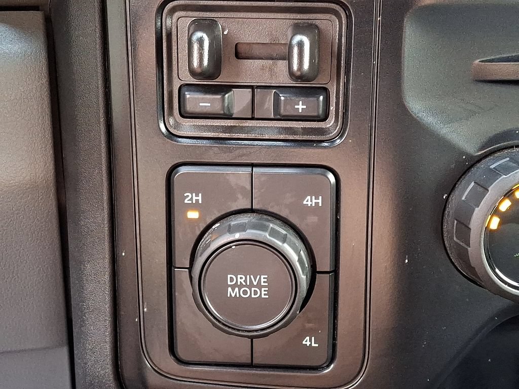 Used 2025 Ford F250 XLT AWD/4WD image 22
