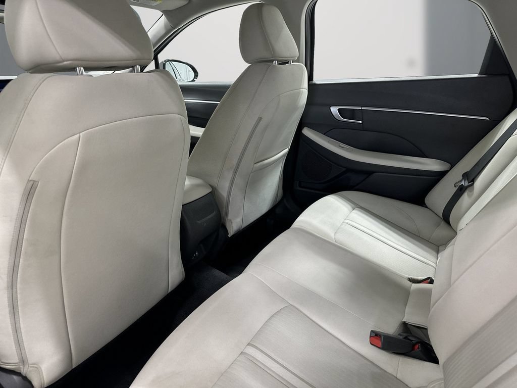 Certified 2025 Hyundai Sonata SEL FWD image 16
