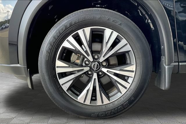Used 2023 Nissan Rogue SV AWD/4WD image 21
