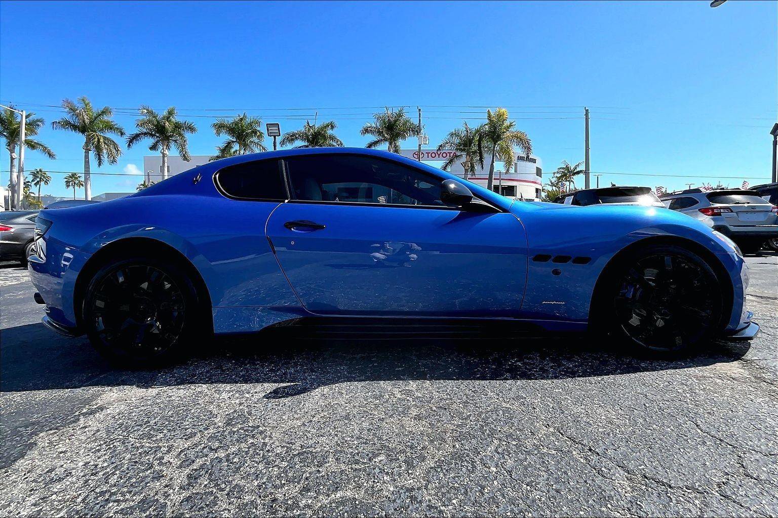 Used 2014 Maserati GranTurismo Sport image 31