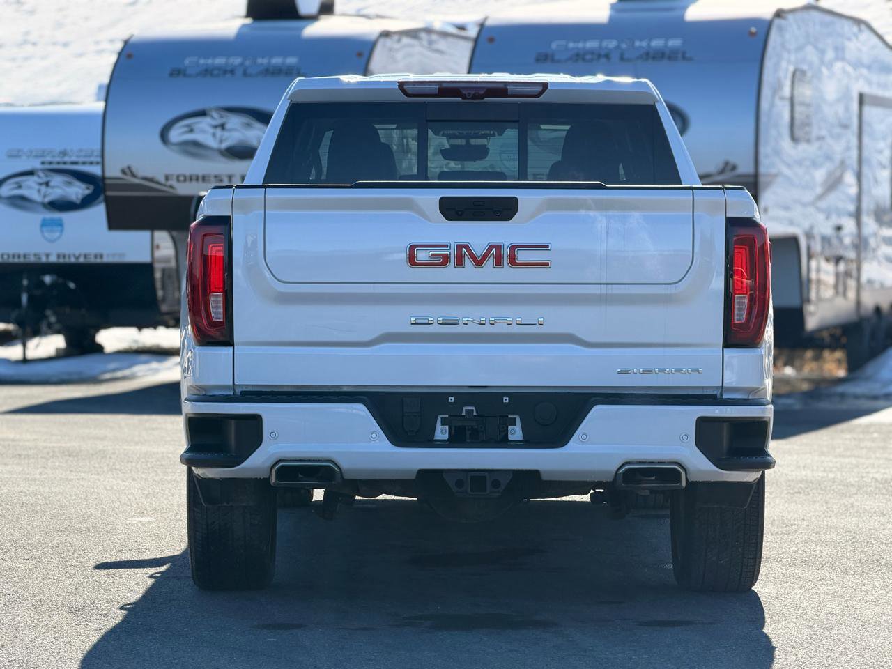 Used 2024 GMC Sierra 1500 Denali w/ Denali Reserve Package AWD/4WD image 6