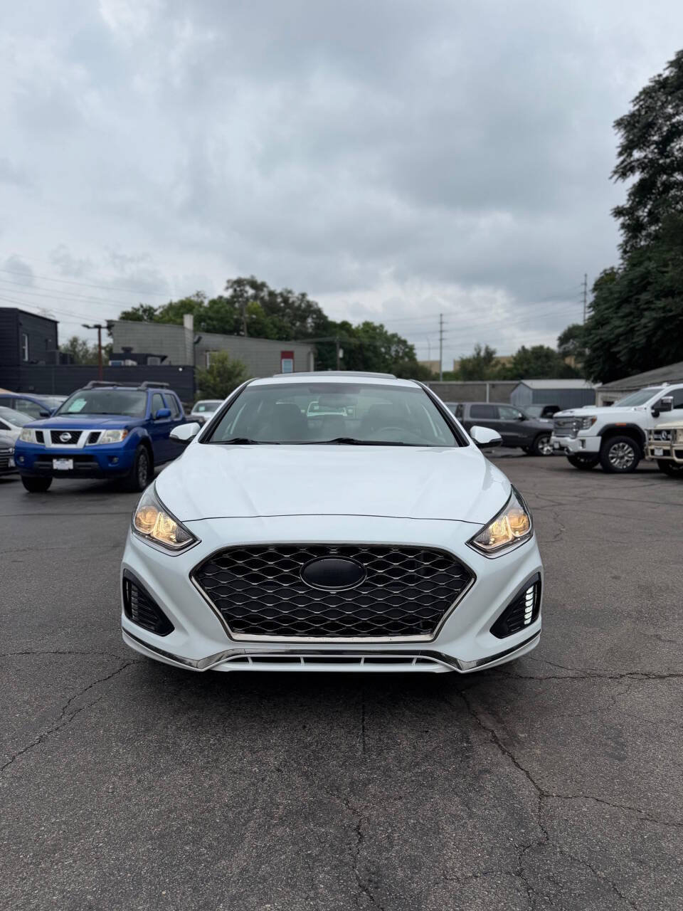 Used 2018 Hyundai Sonata Sport FWD image 3