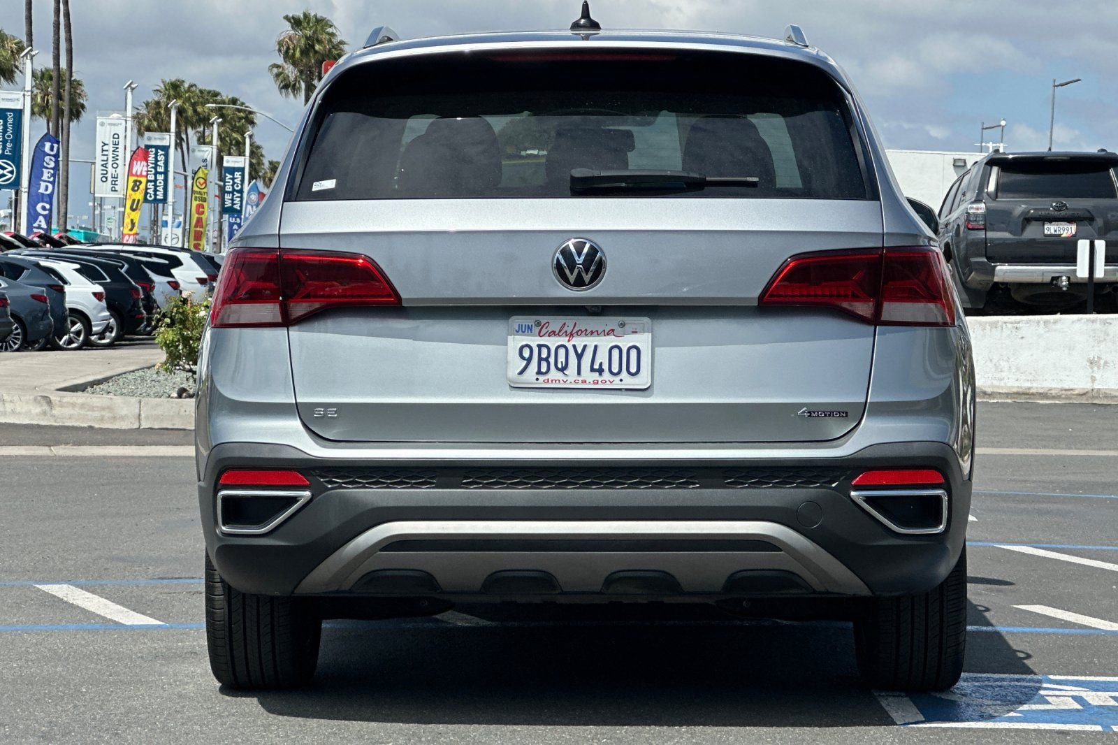 Used 2022 Volkswagen Taos SE AWD/4WD image 5