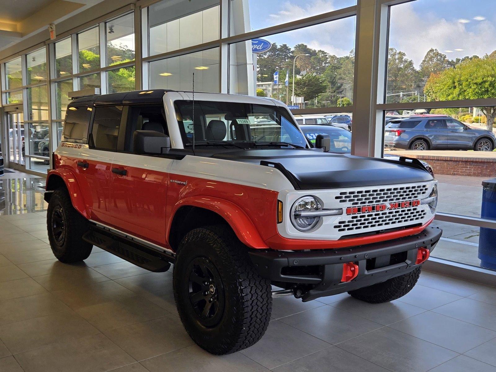 New 2026 Ford Bronco Stroppe Edition AWD/4WD image 2