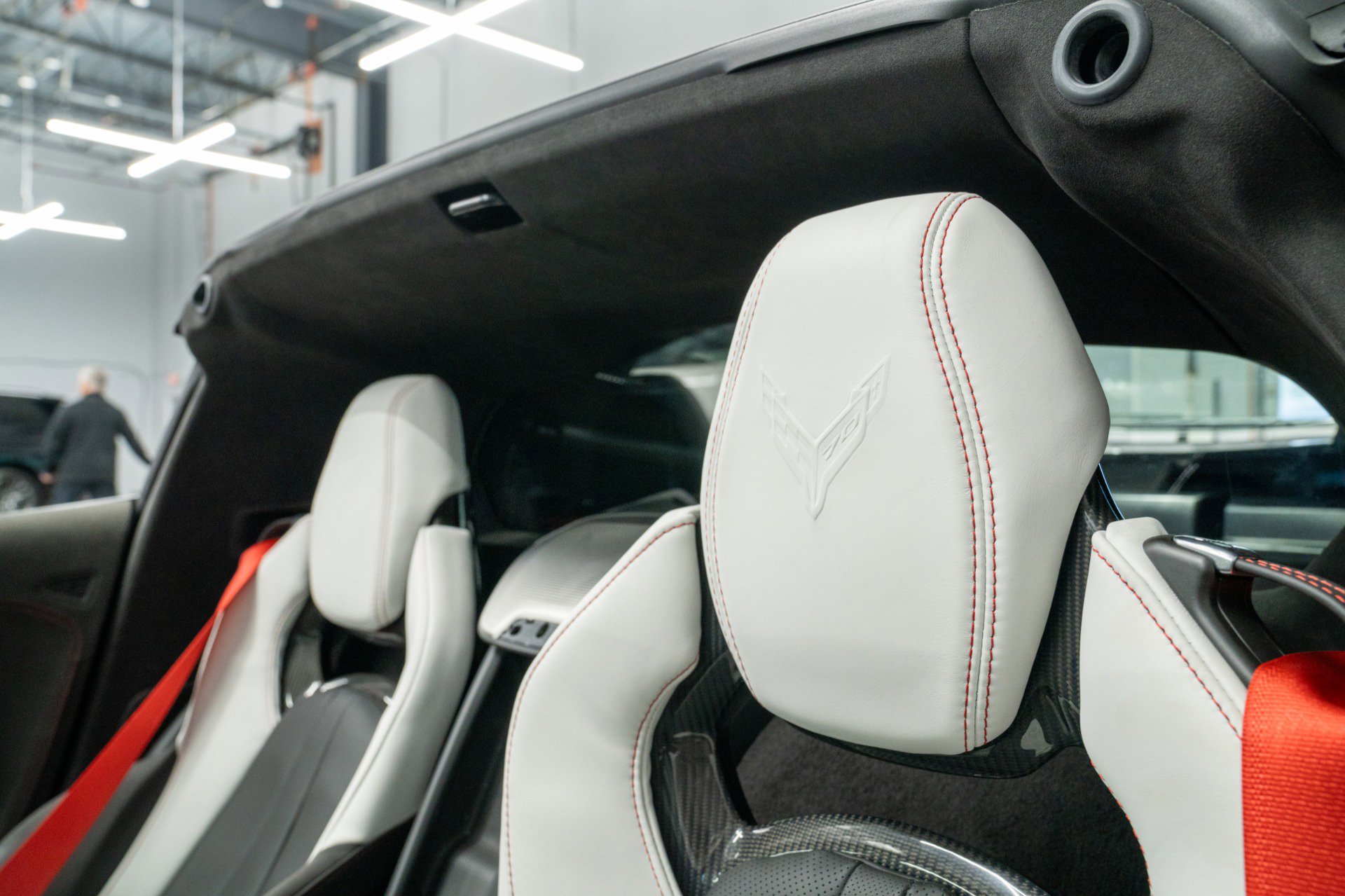 Used 2023 Chevrolet Corvette Stingray Premium Cpe w/ Z51 Performance Package RWD image 28