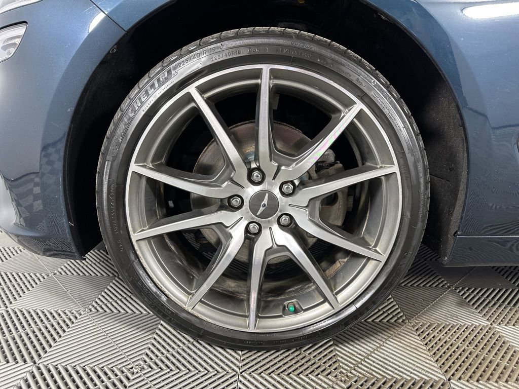 Used 2023 Genesis G70 2.0T image 6