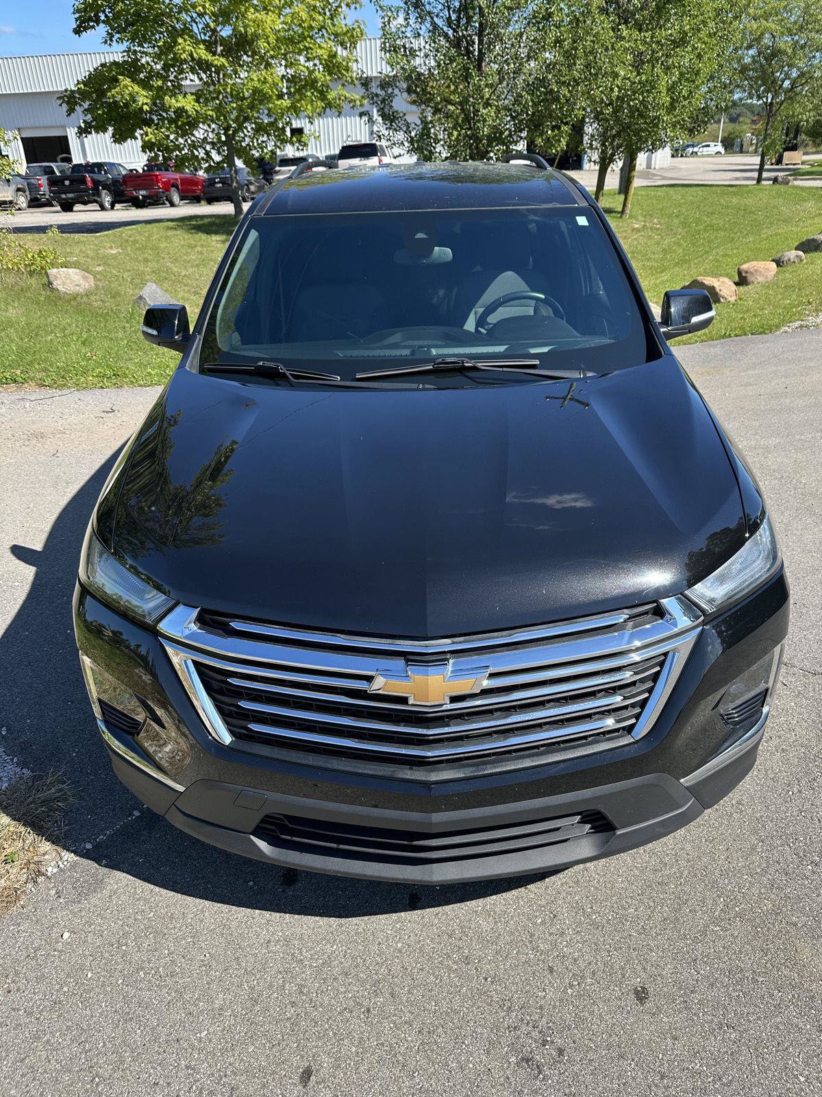 Used 2023 Chevrolet Traverse LT FWD image 10