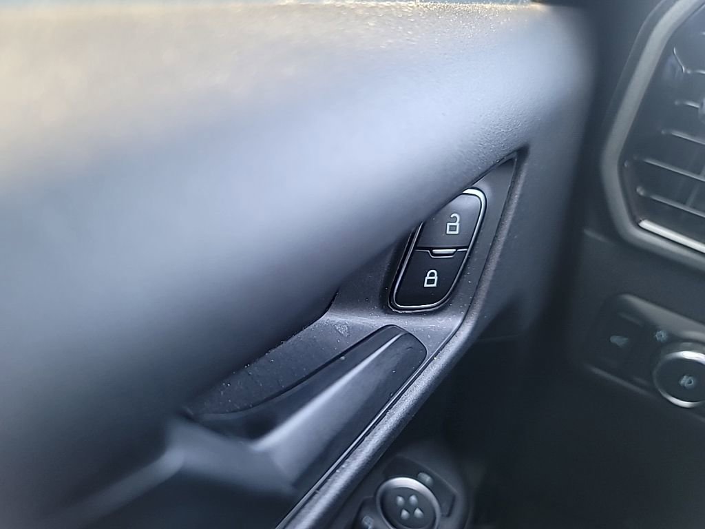 Used 2021 Ford Bronco Sport Badlands image 13