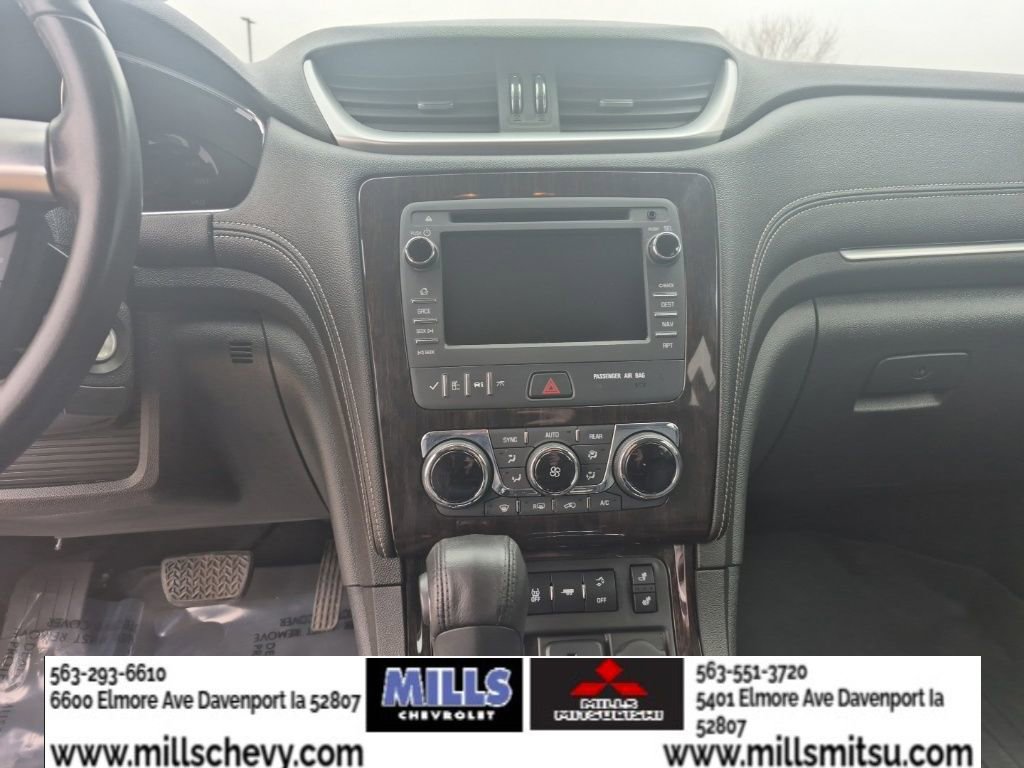 Used 2016 Chevrolet Traverse LT image 24