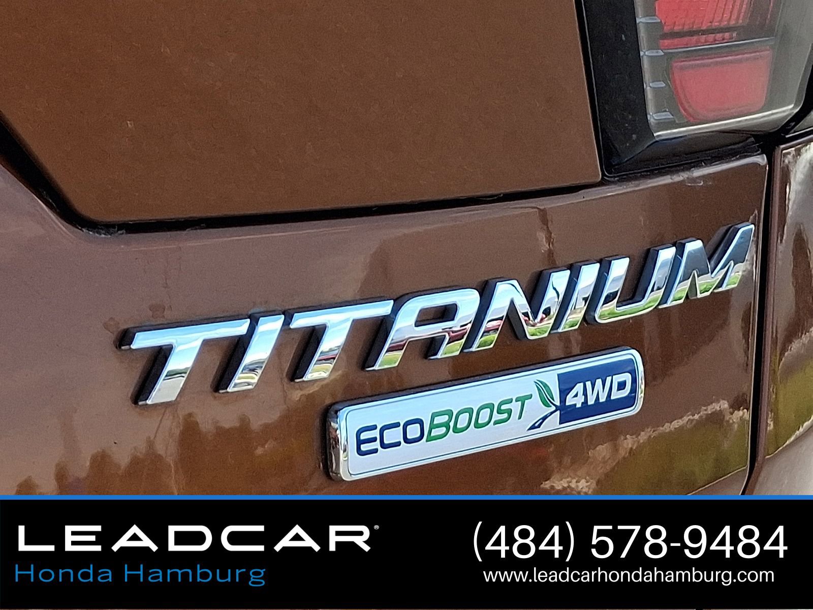 Used 2017 Ford Escape Titanium AWD/4WD image 32