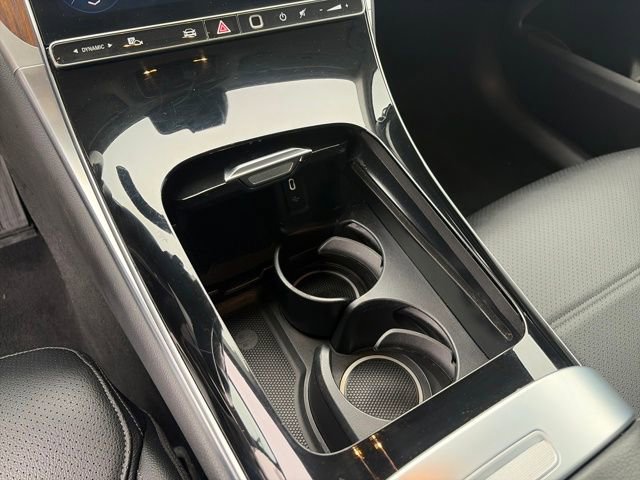 Used 2024 Mercedes-Benz GLC 300 image 42