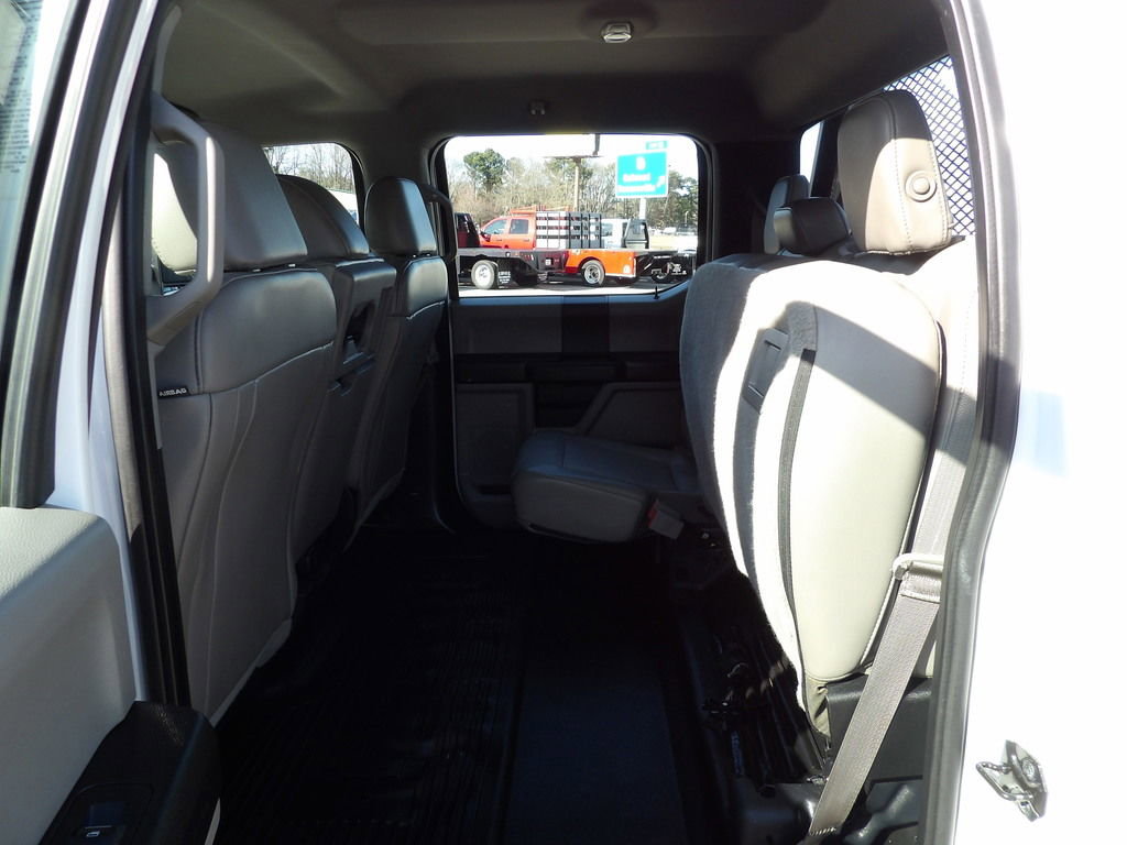 Used 2018 Ford F350 XL w/ Power Equipment Group image 32