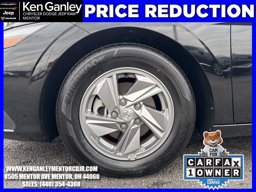 Used 2024 Hyundai Elantra SE image 11