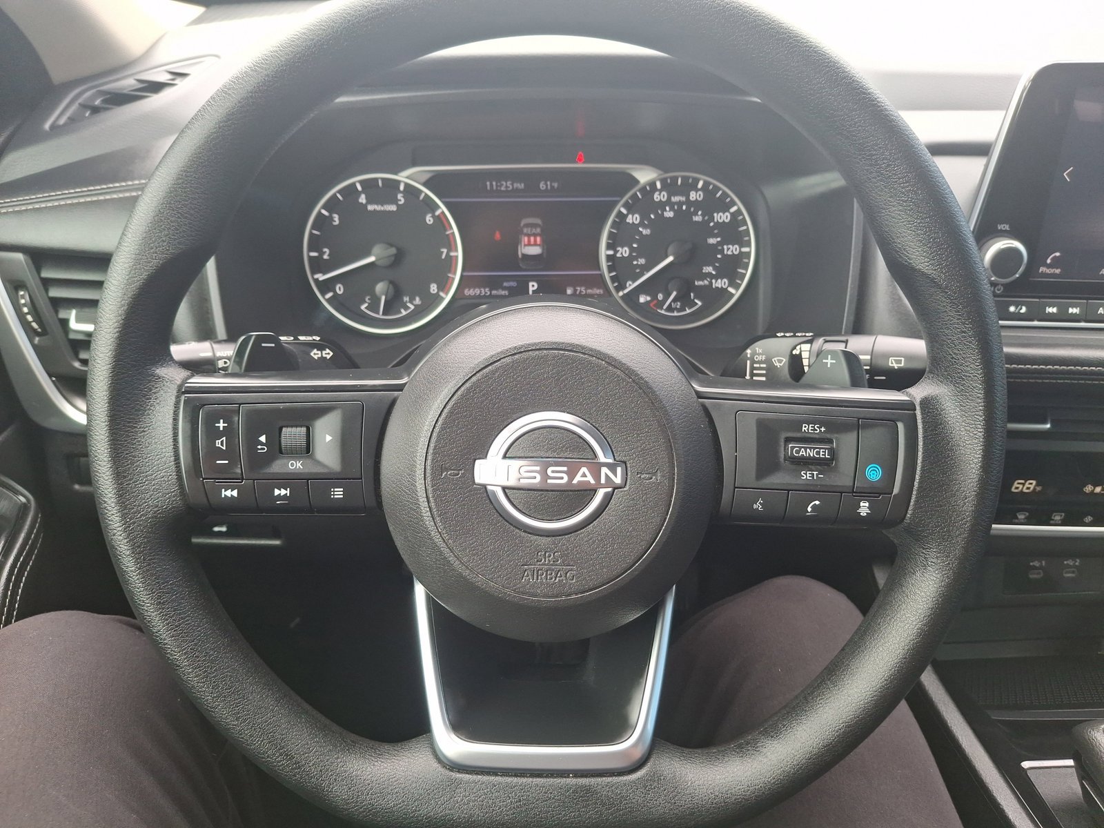 Used 2024 Nissan Rogue SV AWD/4WD image 18