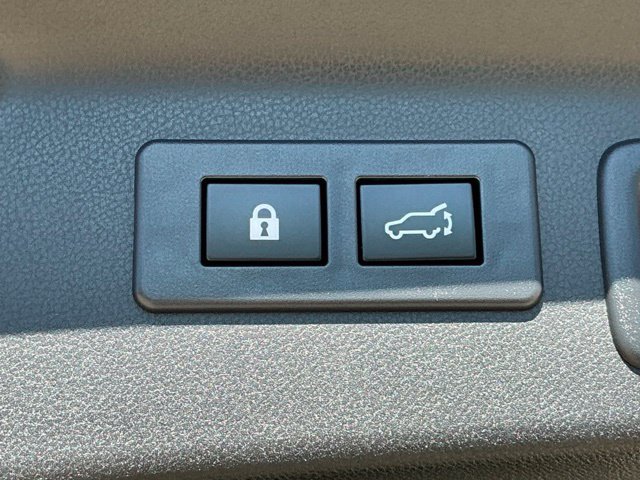 Used 2025 Subaru Forester Touring AWD/4WD image 7