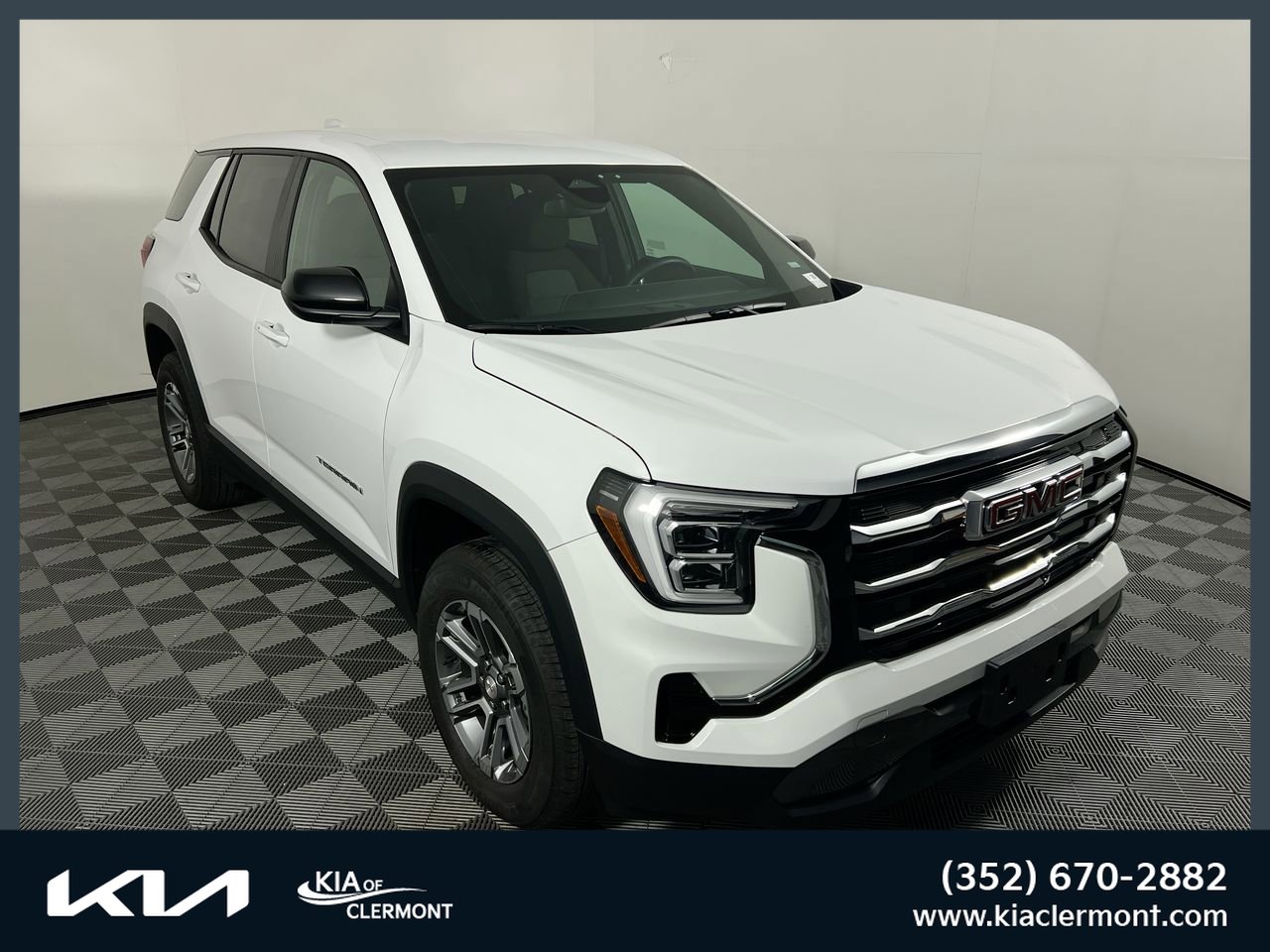 Used 2026 GMC Terrain Elevation