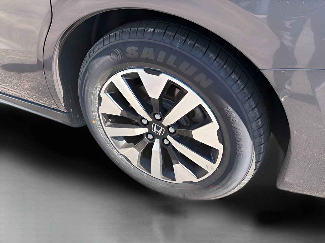 Used 2025 Honda Odyssey EX-L image 13