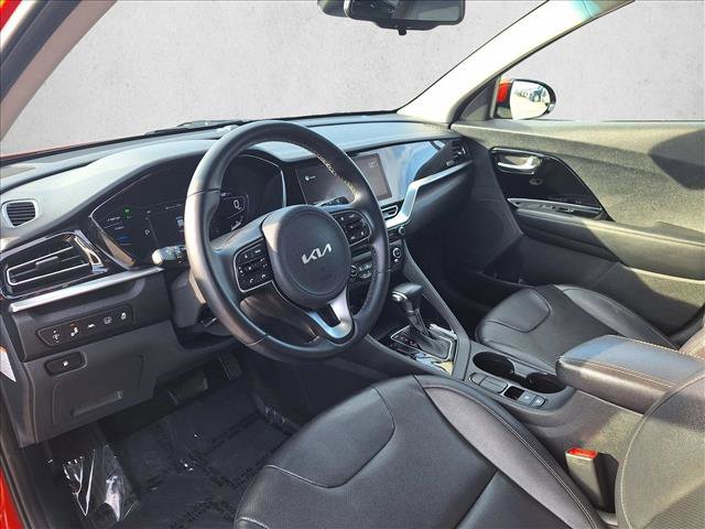 Used 2022 Kia Niro Touring Special Edition image 9