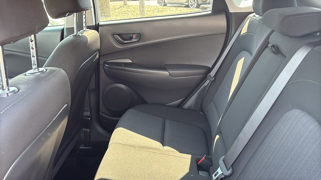 Used 2023 Hyundai Kona SEL AWD/4WD image 29