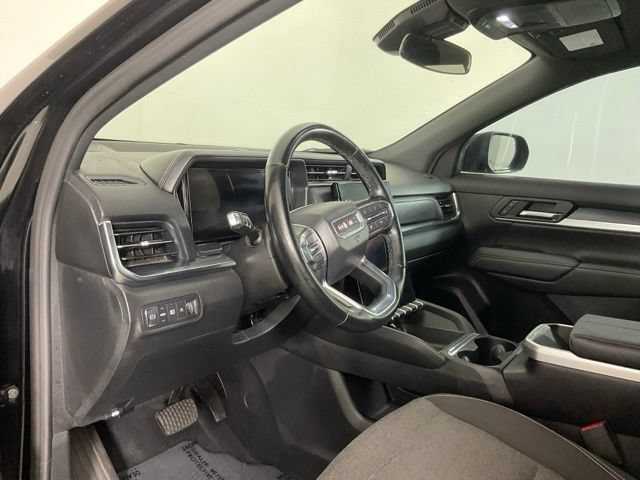 Used 2025 GMC Terrain Elevation FWD image 13