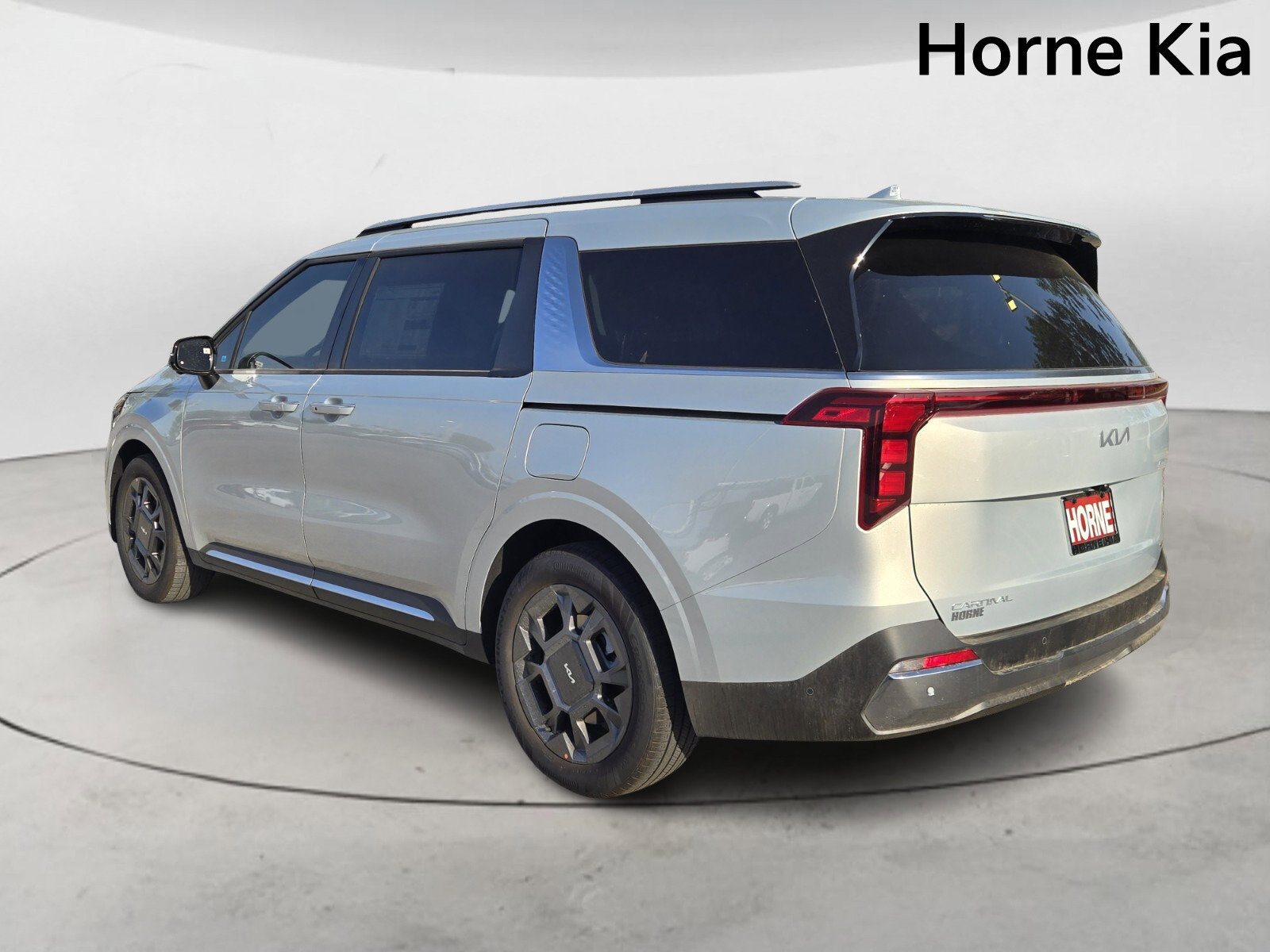 New 2026 Kia Carnival SX image 6