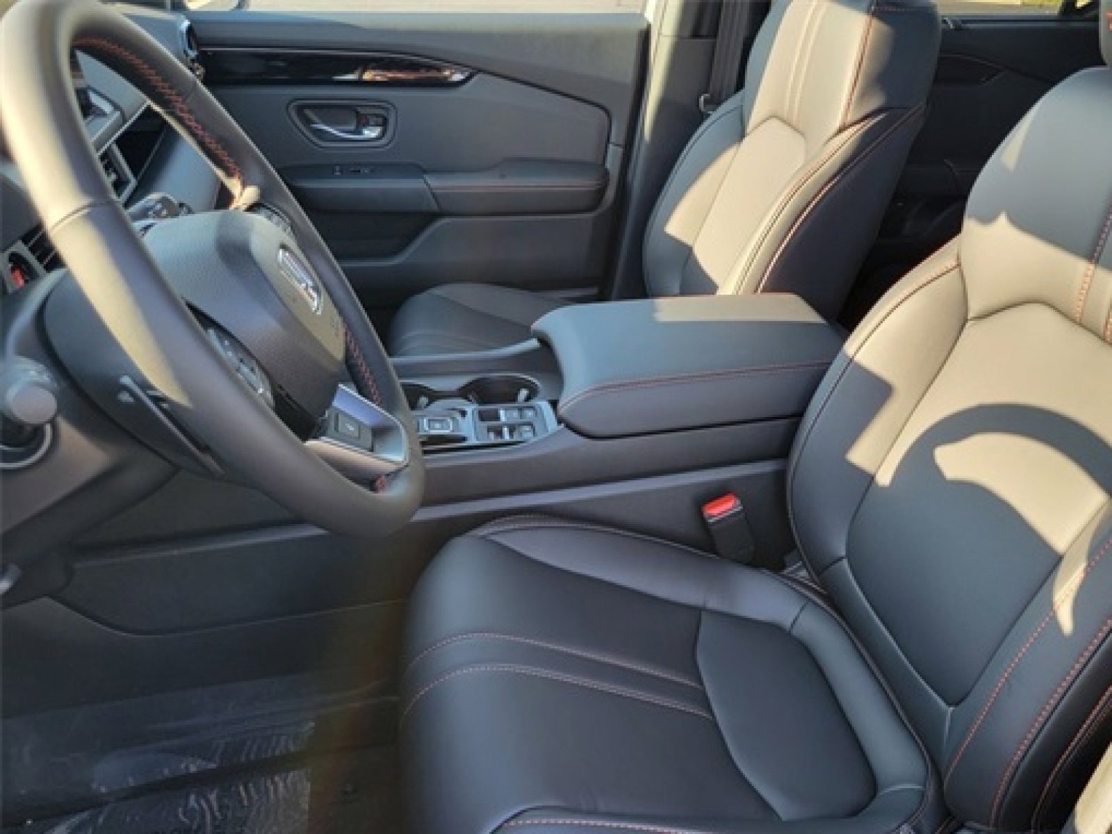 New 2025 Honda Pilot TrailSport image 22