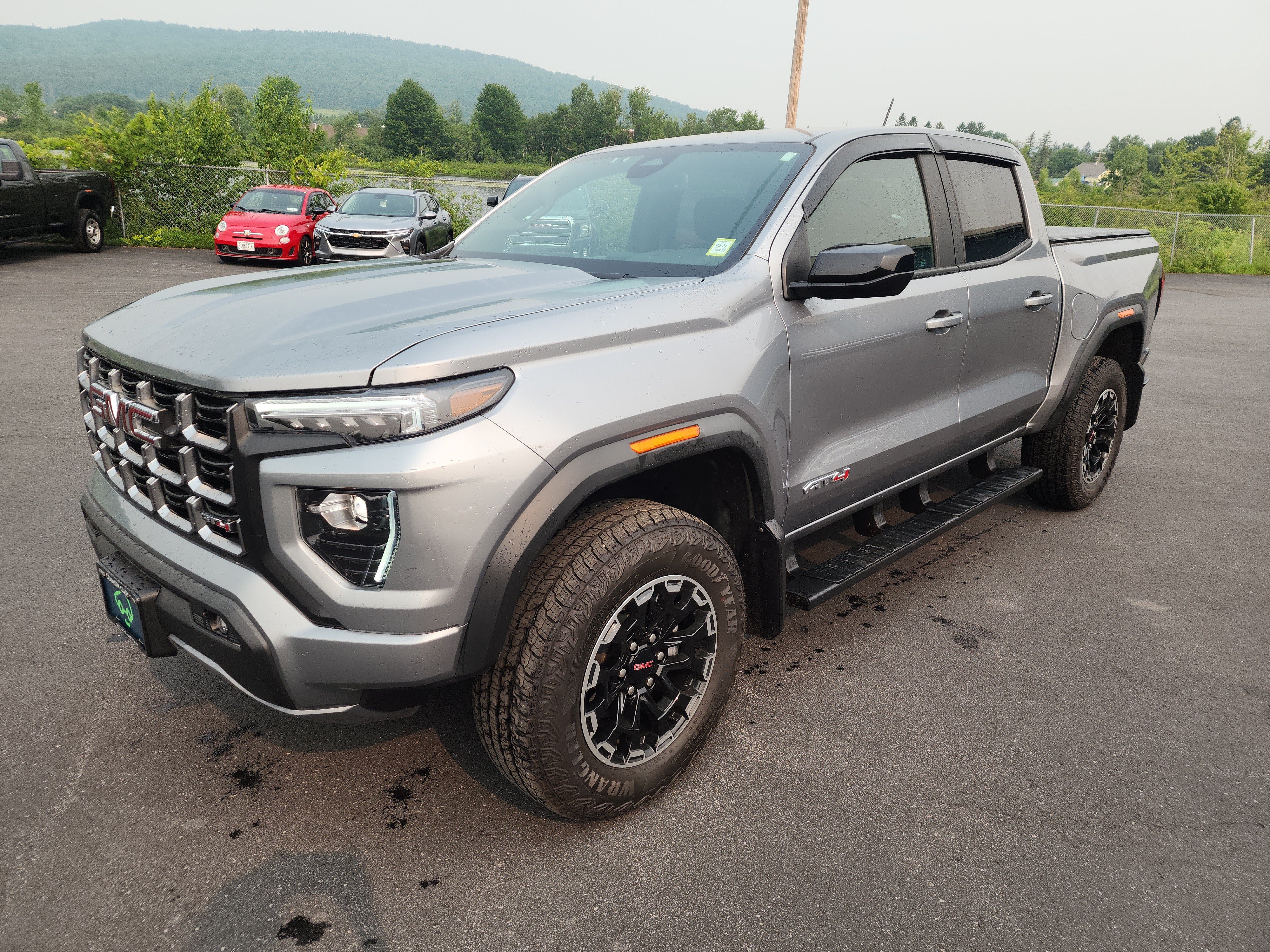 Certified 2026 GMC Canyon AT4 AWD/4WD image 4