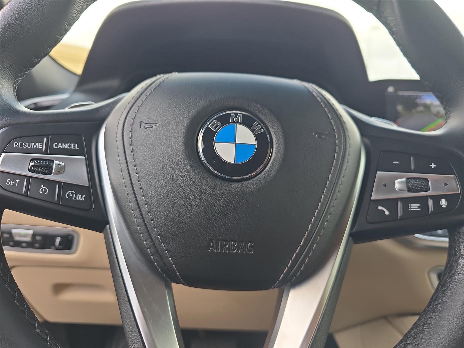 Used 2021 BMW X6 xDrive40i AWD/4WD image 22