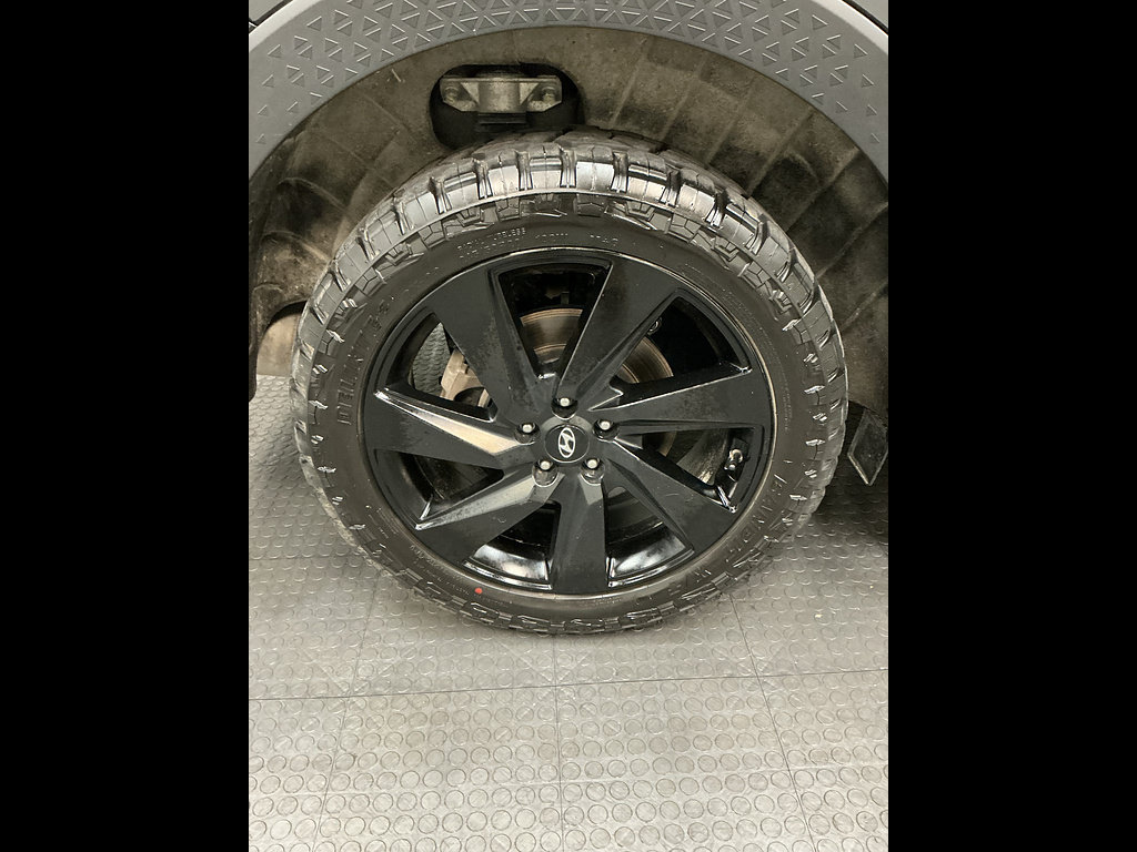 Used 2024 Hyundai Santa Cruz Night AWD/4WD image 38