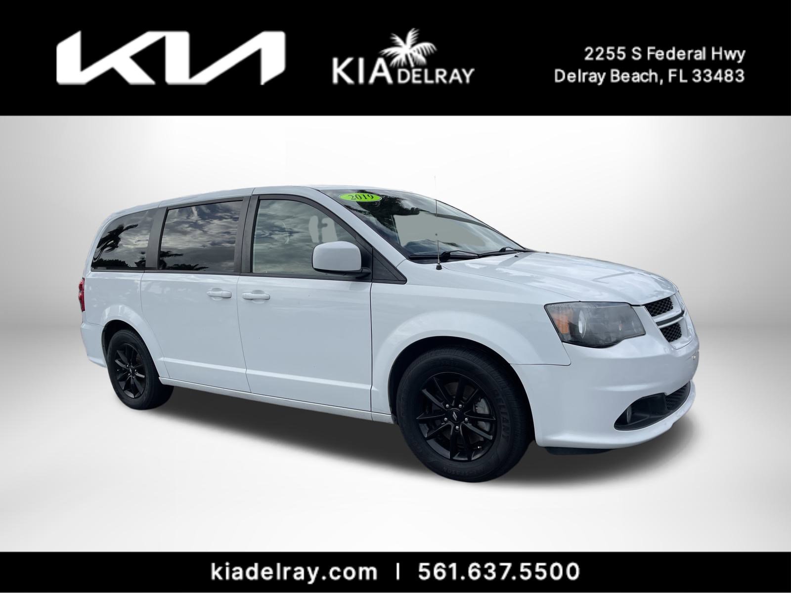 Used 2019 Dodge Grand Caravan GT image 1