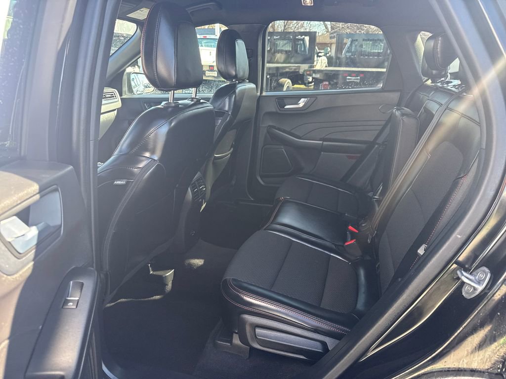 Used 2023 Ford Escape ST-Line image 13
