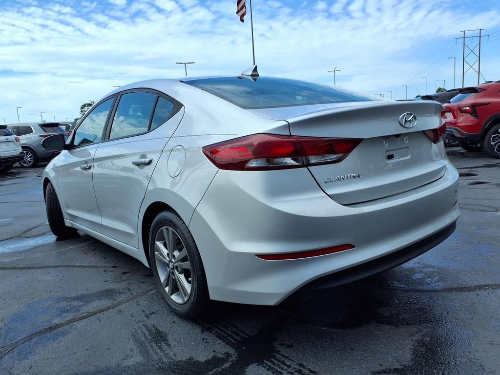 Used 2018 Hyundai Elantra Value Edition FWD image 30