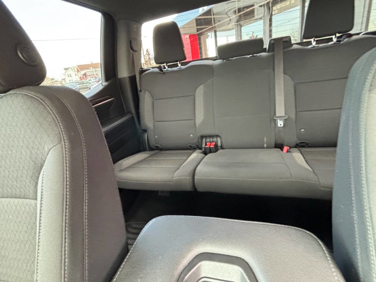 Used 2022 Chevrolet Silverado 1500 LT w/ Z71 Off-Road Package image 30