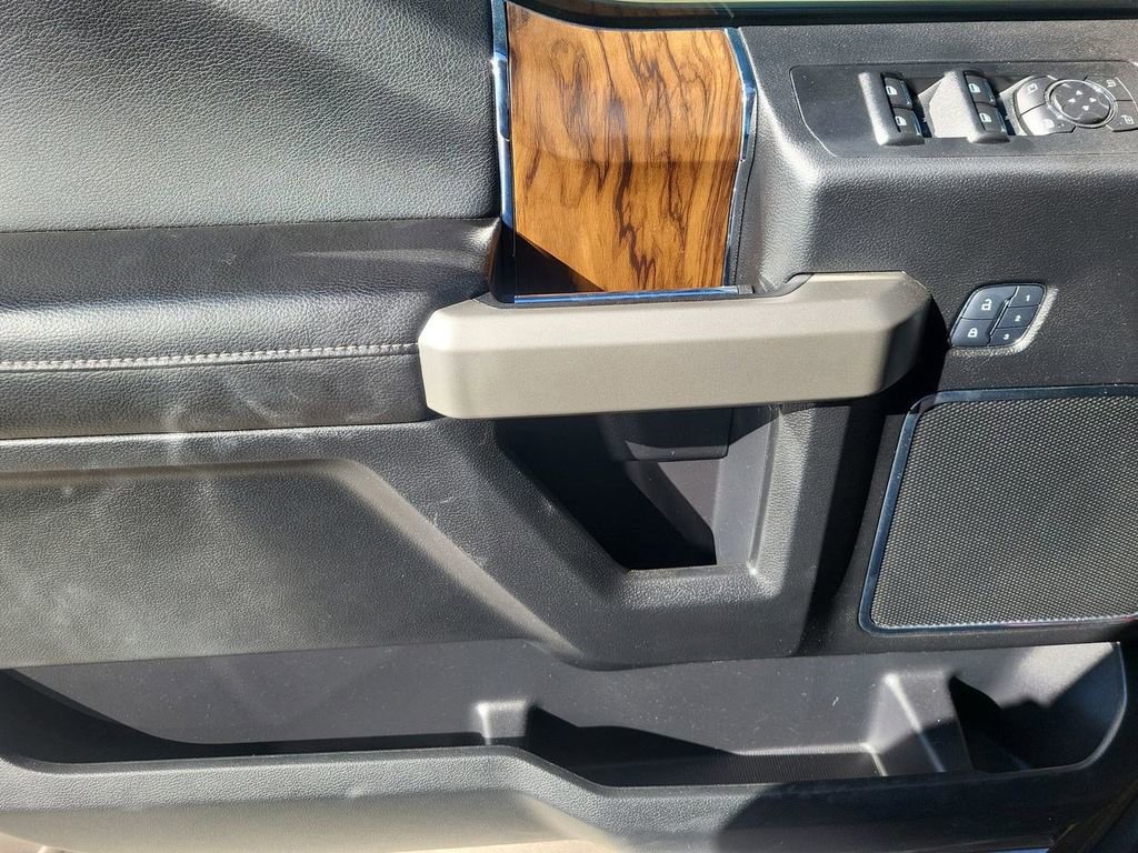 Used 2018 Ford F150 Lariat w/ Equipment Group 502A Luxury image 29