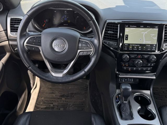 Used 2021 Jeep Grand Cherokee Laredo X RWD image 10